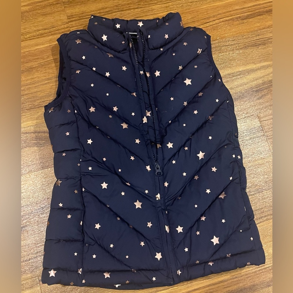 GAP KIDS Girls Puffer Vest Navy With Silver Metallic Stars Large